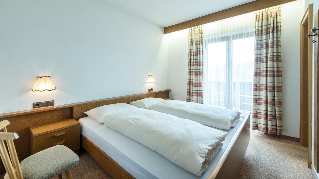 Apartments Sayonara 卡斯特尔罗托 外观 照片